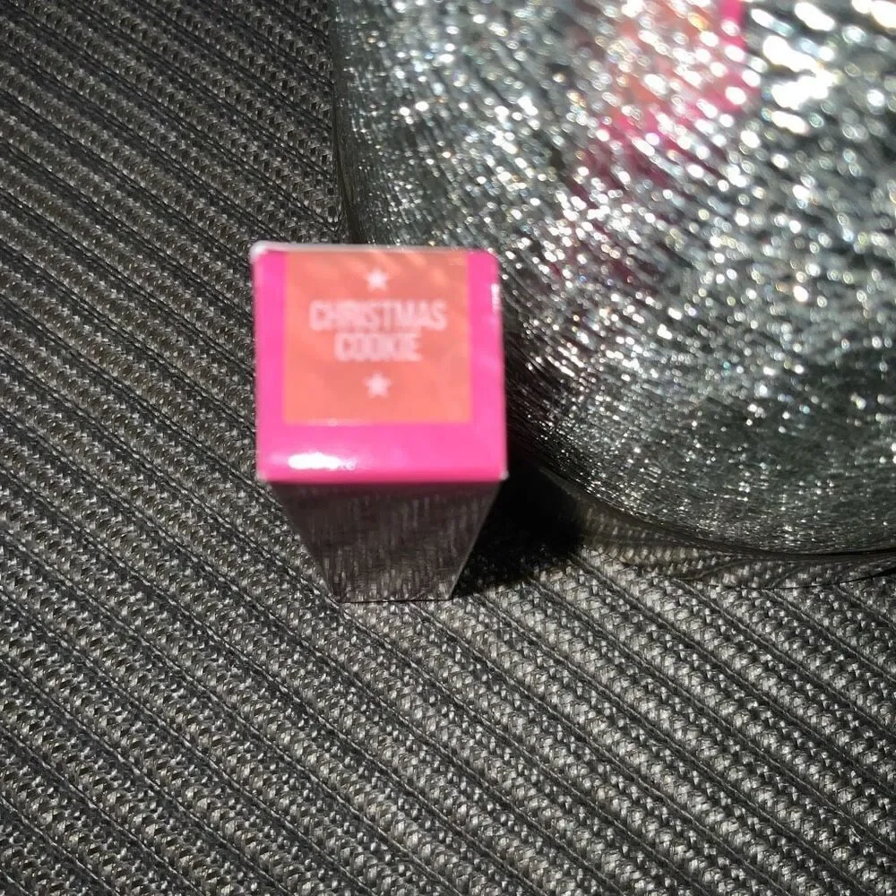 JEFFREE STAR COSMETICS Christmas Cookie Velour Liquid Lipstick